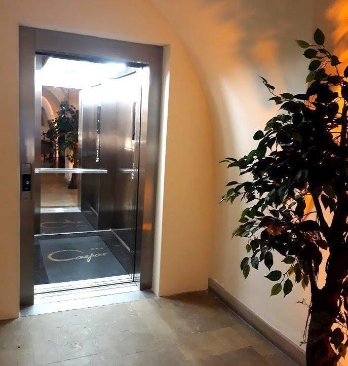 Hotel Restauracja Caspar Jelenia Góra Kültér fotó